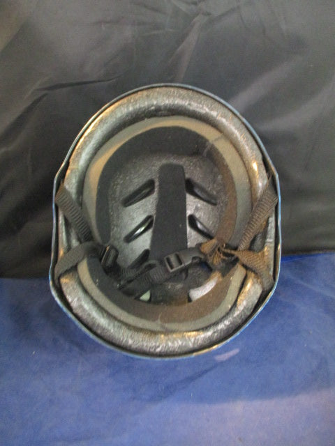 Load image into Gallery viewer, Used Tony Hawk Skatepark Series Helmet Youth Size
