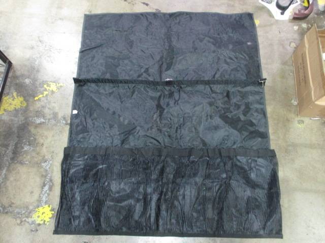 Load image into Gallery viewer, Used Baseball Bat Fence Bag (Holds 12 Bats)
