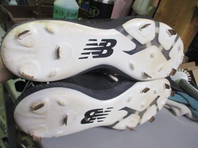 Load image into Gallery viewer, Used New Balance Metal Baseball Cleats Size 15 (missing 1 insole)
