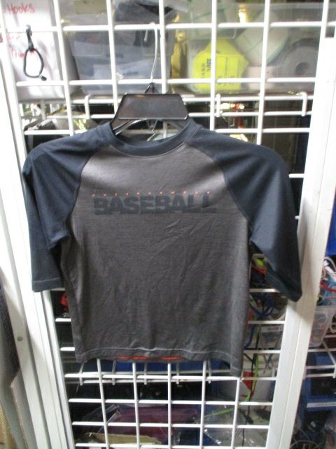 Load image into Gallery viewer, Used Under Armour Baseball Shirt Youth Size S/M
