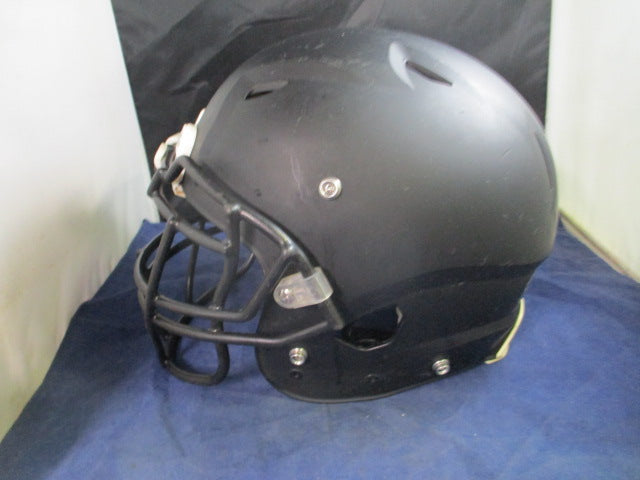 Load image into Gallery viewer, Used Schutt Vengeance DCT Football Helmet Adult Size Medium - jawpads upfront
