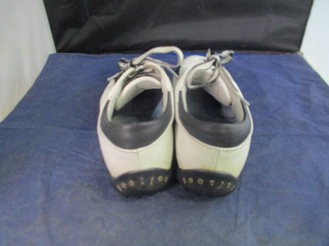 Load image into Gallery viewer, Used FootJoy LoPro Collection Golf Shoues Adult Size 8.5 - worn heels
