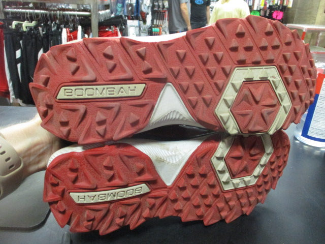 Load image into Gallery viewer, Used Boombah Turf Baseball Shoes Size 6.5
