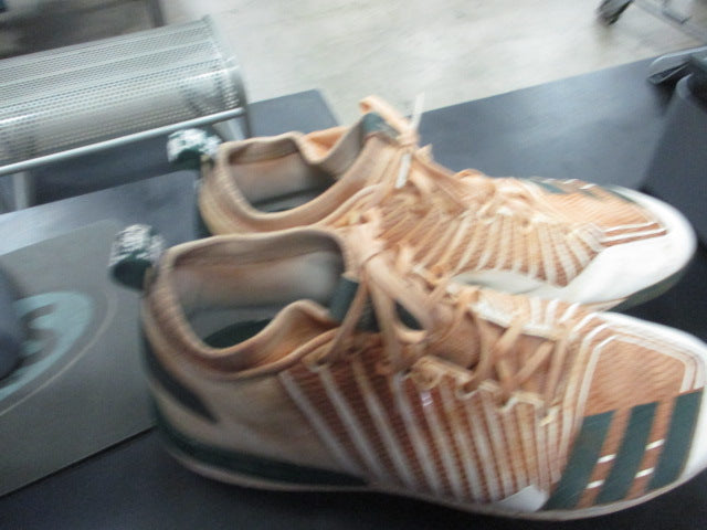 Load image into Gallery viewer, Used Adidas Metal Baseball Cleats Size 13.5
