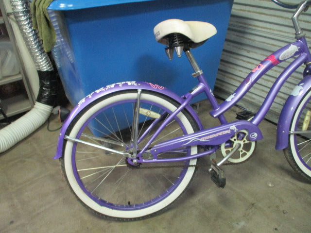 Load image into Gallery viewer, Used Micargi LX 24&quot; Purple Beach Cruiser
