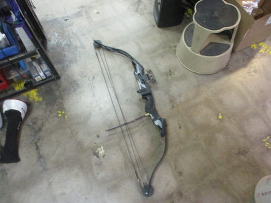 Used Robin Hood Apache Hunter Compound Bow