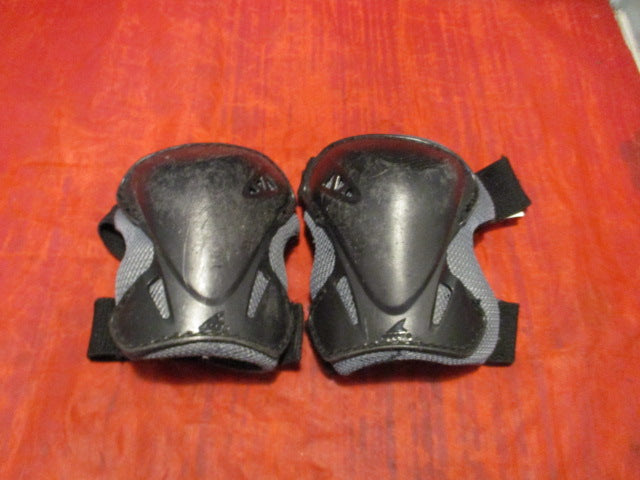 Load image into Gallery viewer, Used Rollerblade Knee Pads Size XXS
