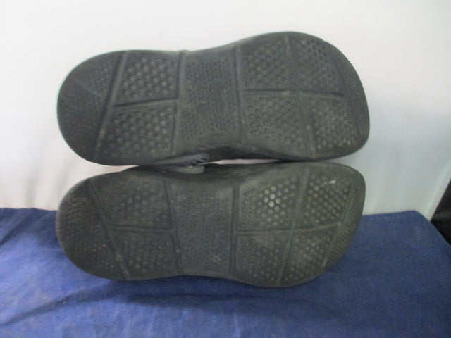Load image into Gallery viewer, Used Joybees Clogs Youth Size 5
