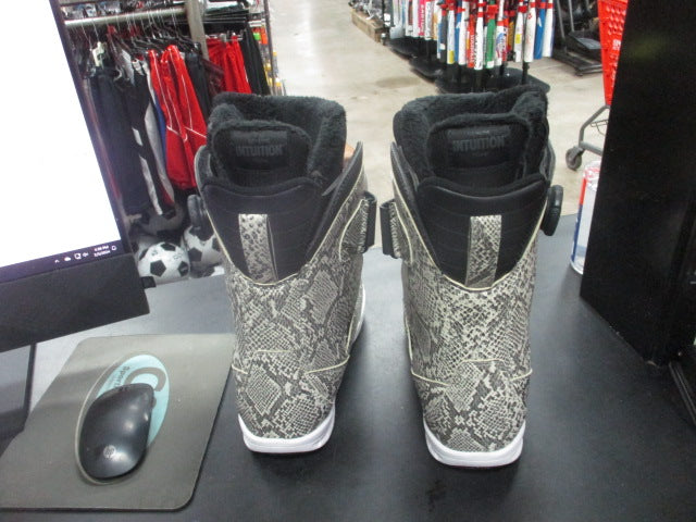 Load image into Gallery viewer, Used Ride Karmyn Double Boa Snowboard Boots Womens Size 7
