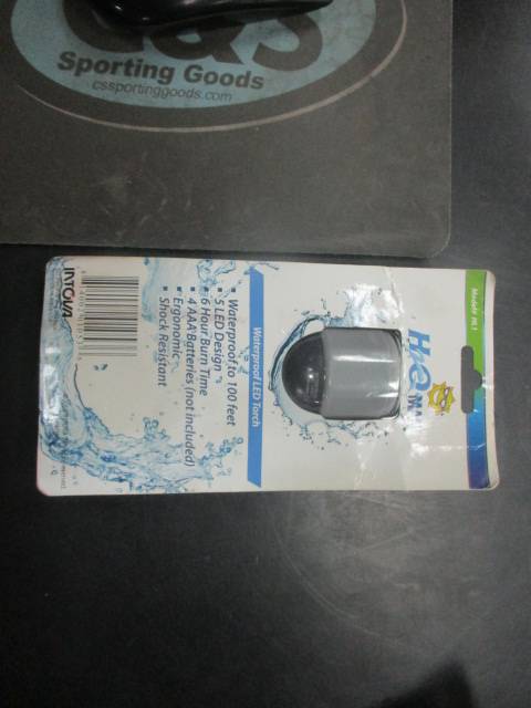 Load image into Gallery viewer, H20 Man Waterproof LED Torch HL1 Flashlight
