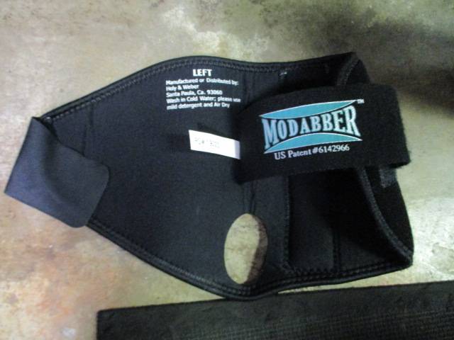 Load image into Gallery viewer, Used Modabber Wrist Brace Left Hand

