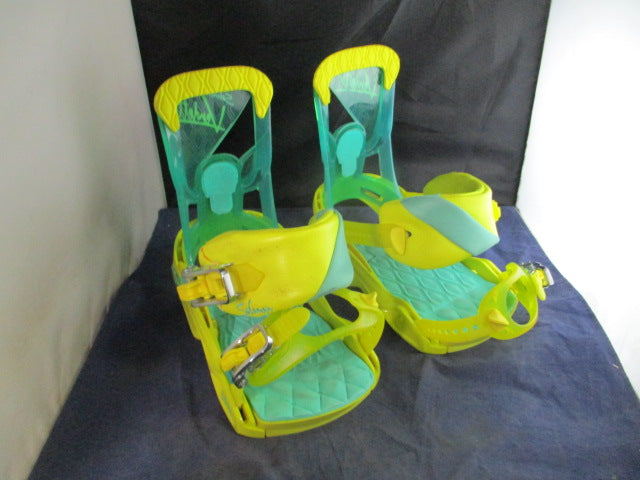 Load image into Gallery viewer, Used Salomon Vendetta Snowboard Bindings Size Small
