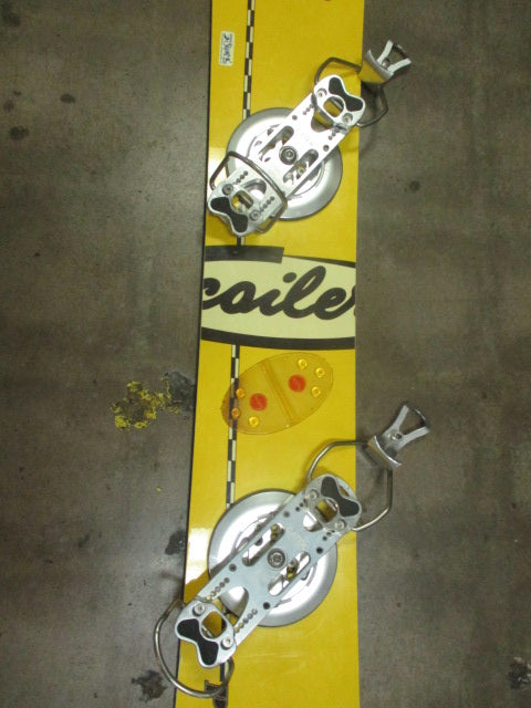 Load image into Gallery viewer, Used Coiler Pure Race 180cm Snowboard w/ Catek Bindings
