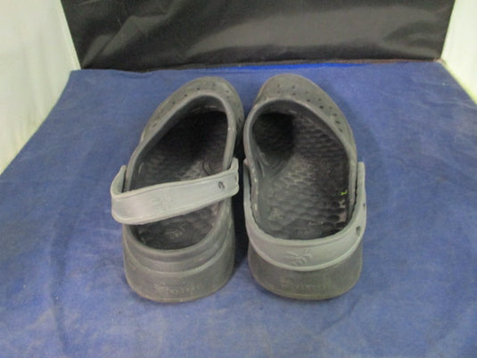Used Joybees Clogs Youth Size 5