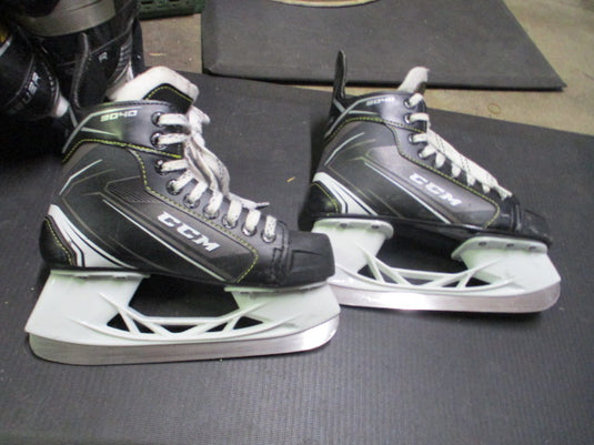 Used CCM Tacks 9040 Hockey Skates Size 3