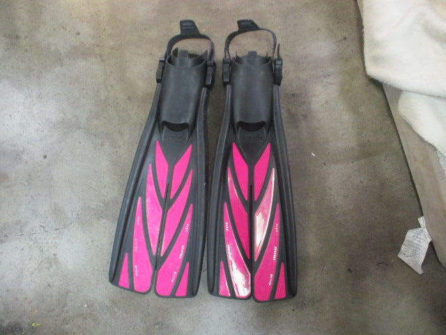 Load image into Gallery viewer, Used Atomic Aquatics Splitfins Size Medium
