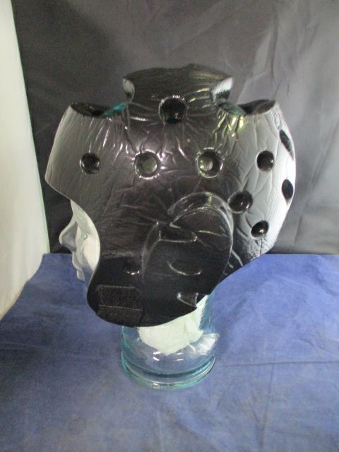 Used Century Oasis Martial Arts Sparring Helmet Size Youth