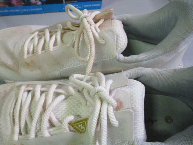 Load image into Gallery viewer, Used Under Armour Harper Hybrid Baseball Cleats Metal / Molded Size 12.5
