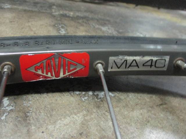 Load image into Gallery viewer, Used Mavic MA40 27&quot; Bike Rim w/ Tire
