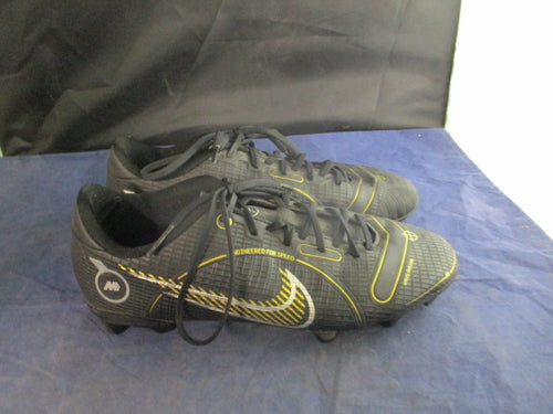 Used Nike Mercurial Soccer Cleats Youth Size 5
