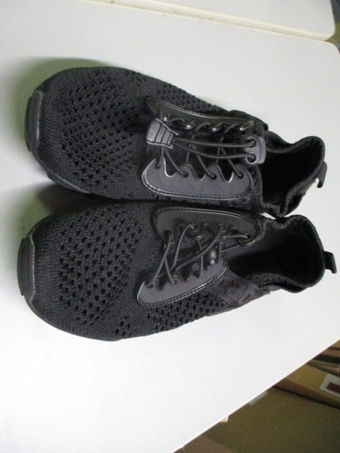 Used Water Shoes Size 36