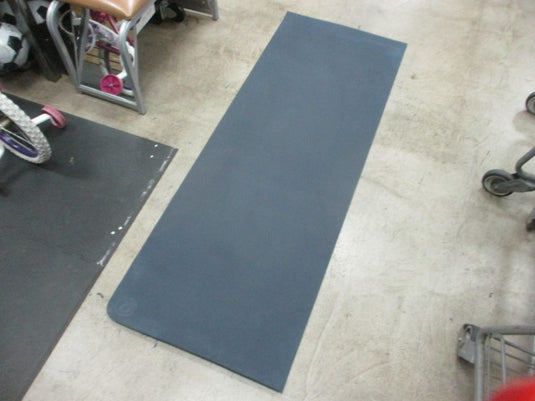 Used Lululemon Yoga Mat