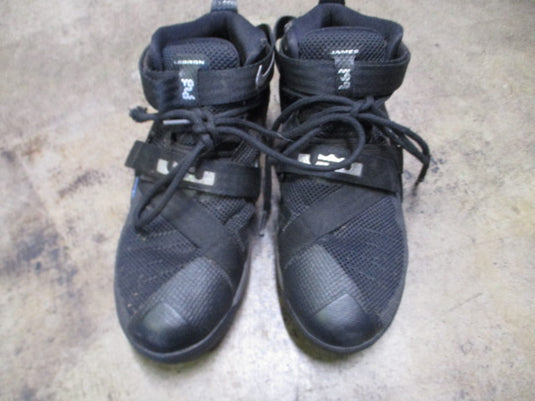 Used Nike Lebron James Black Basketball Shoes Size 5.5