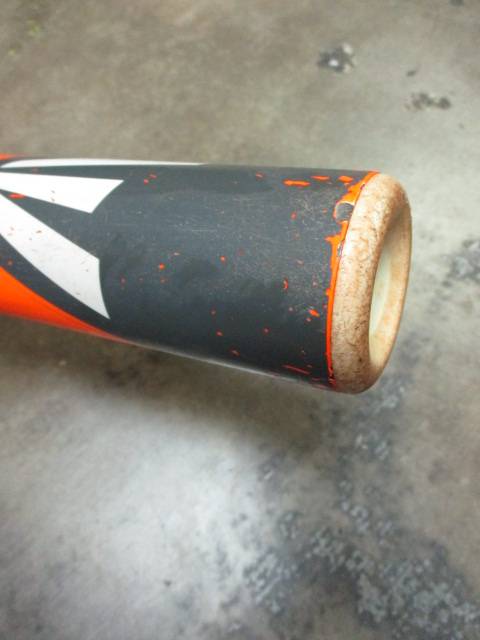 Load image into Gallery viewer, Used Easton Mako (-11) 30&quot; Composite Baseball Bat
