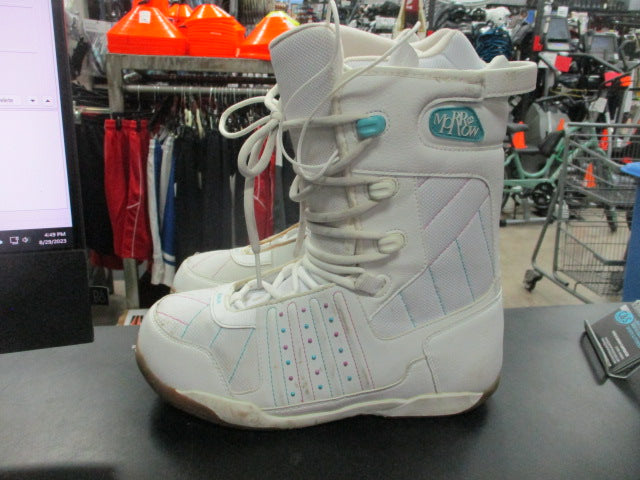 Load image into Gallery viewer, Used Morrow Womens Snowboard Boots Size 10
