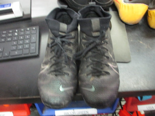 Used Nike Merc Size 3.5 Soccer Shoes