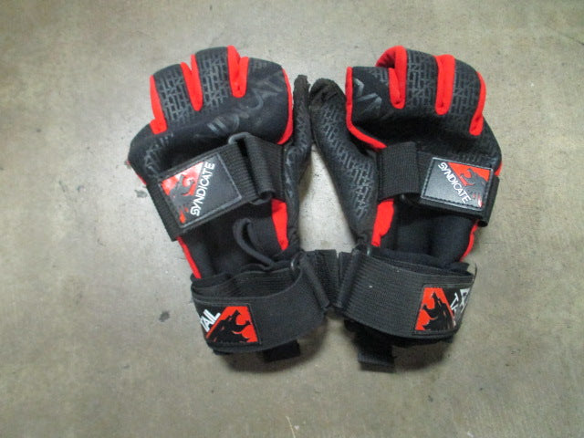 Load image into Gallery viewer, Used 41 Tail Syndicate Water Sports Gloves Size XL
