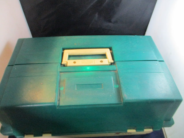 Load image into Gallery viewer, Used Vintage Plano 8733 3 Tray Cantilever Style Tackle Box
