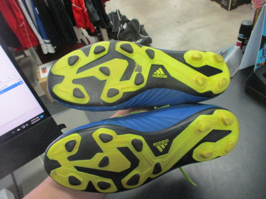 Used Adidas Soccer Cleats Size 5