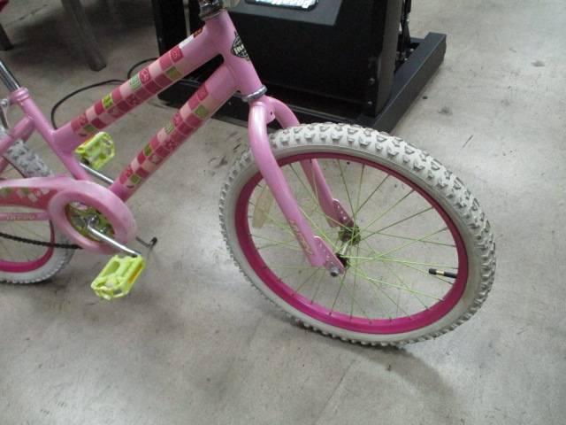 Load image into Gallery viewer, Used Huffy Seastar 20&quot; Bicycle
