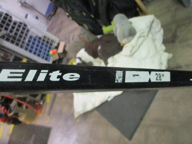 Load image into Gallery viewer, New Rebellion Elite Pattern 1 28&quot; Goalie Hockey Stick Right Hand Senior
