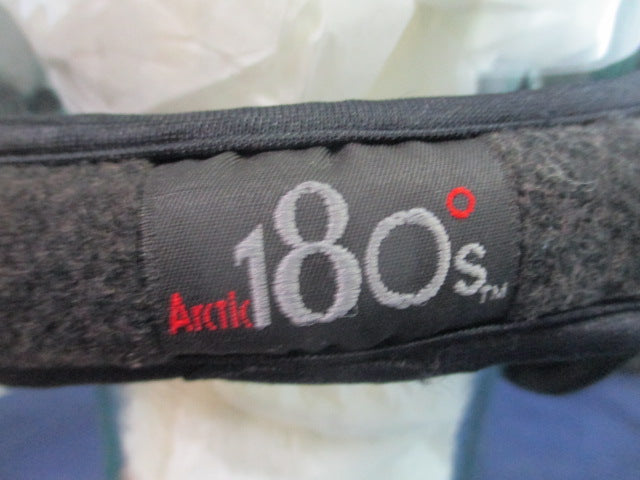 Load image into Gallery viewer, Used Arctic 180s Ear Muffs
