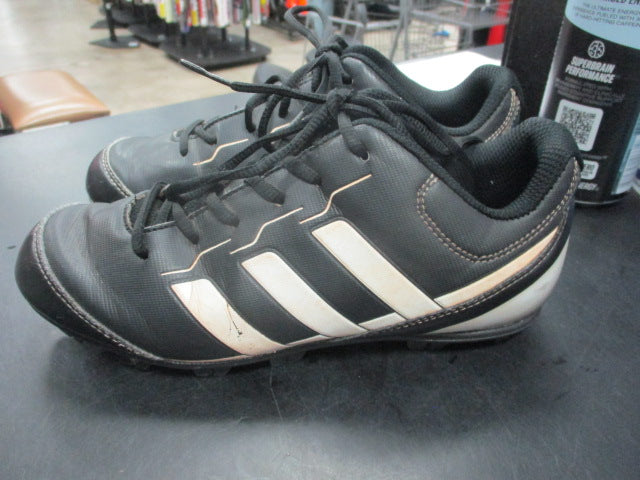 Load image into Gallery viewer, Used Adidas Baseball Cleats Size 2.5
