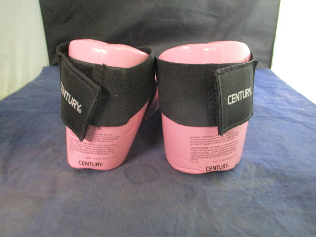 Load image into Gallery viewer, Used Century Oasis Martial Arts Sparring Shoes Size Youth 3/4
