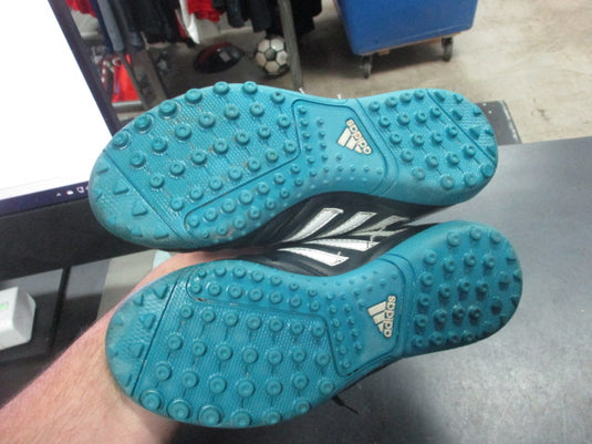 Used Adidas Turf Soccer Cleats Size 2.5