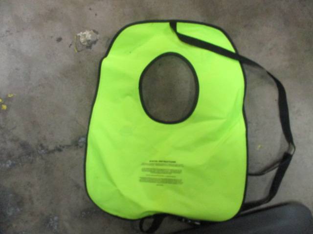 Load image into Gallery viewer, Used Scuba Pro  Snorkel Pro Lifejacket
