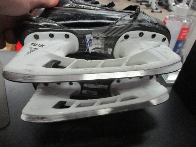 Load image into Gallery viewer, Used Bauer Supreme 180 Hockey Skates Size 5

