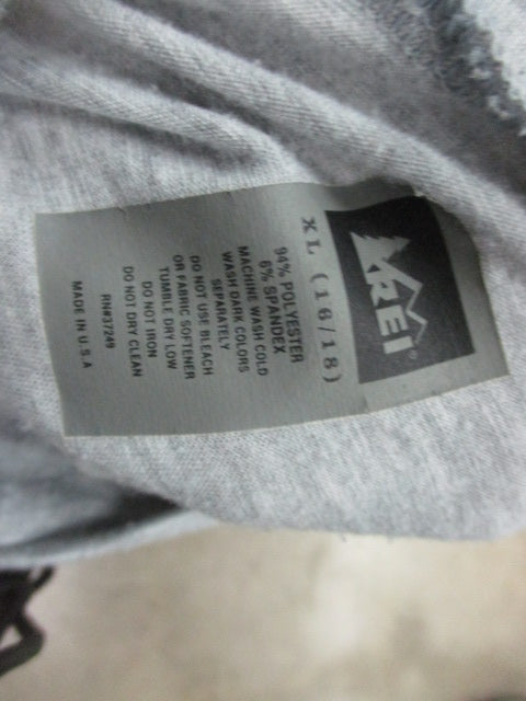 Used REI Grey Base Layer Long Sleeve Size XL