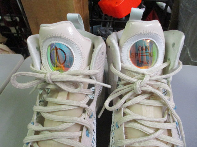 Load image into Gallery viewer, Used Nike Air Basketball Shoes Size Men&#39;s 10.5
