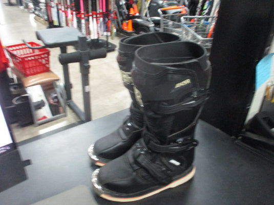 Used ANSR AR1 Motorcross Boots Size 1