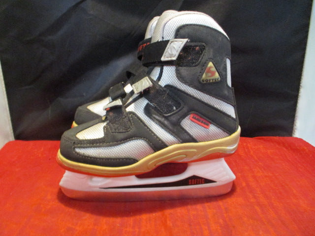 Load image into Gallery viewer, Used Softec Ice Skates Youth Size 12 - no souls inside
