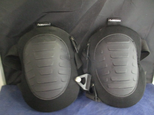 Used Husky Knee Pads