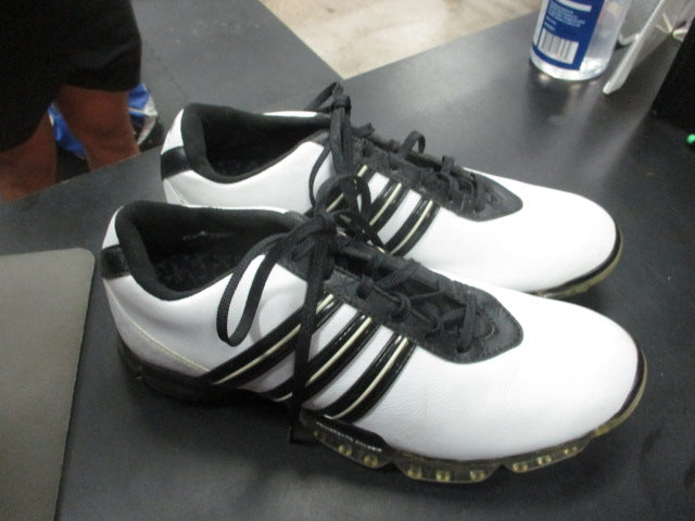 Load image into Gallery viewer, Used Adidas Golf Shoes Size 8
