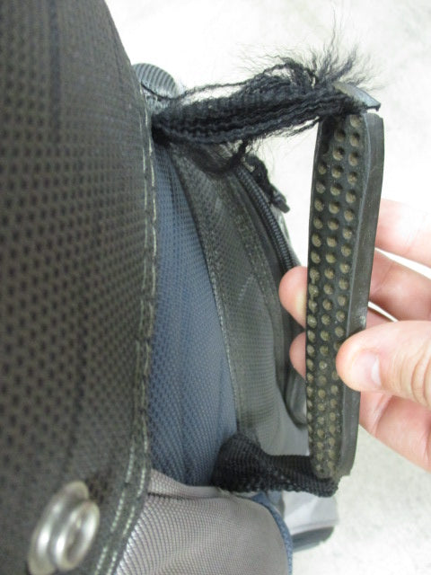 Load image into Gallery viewer, Used Prince 7-Way Golf Bag (Handle Straps Have Wear)
