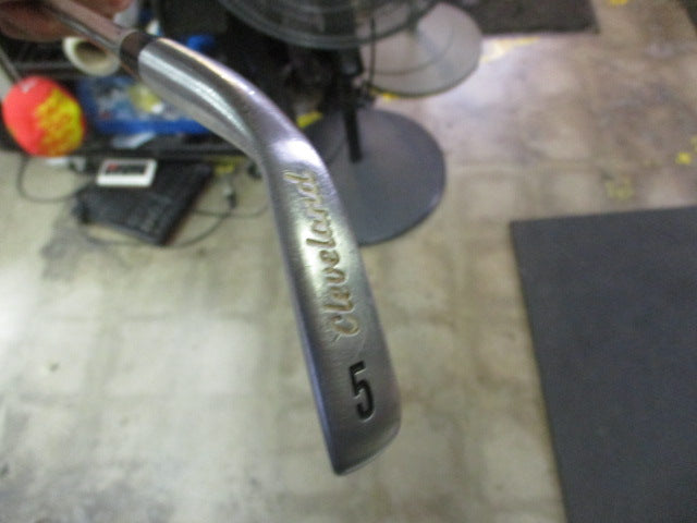 Load image into Gallery viewer, Used Cleveland CG4 Tour 5 Iron
