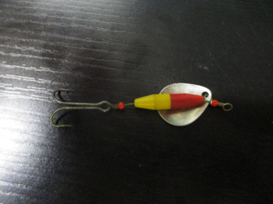 Used Red & Yellow Spinner Lure – cssportinggoods